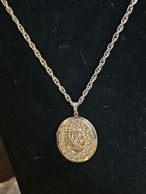 Sara Coventry Heirlom Gold Filigree Oval Locket Necklace